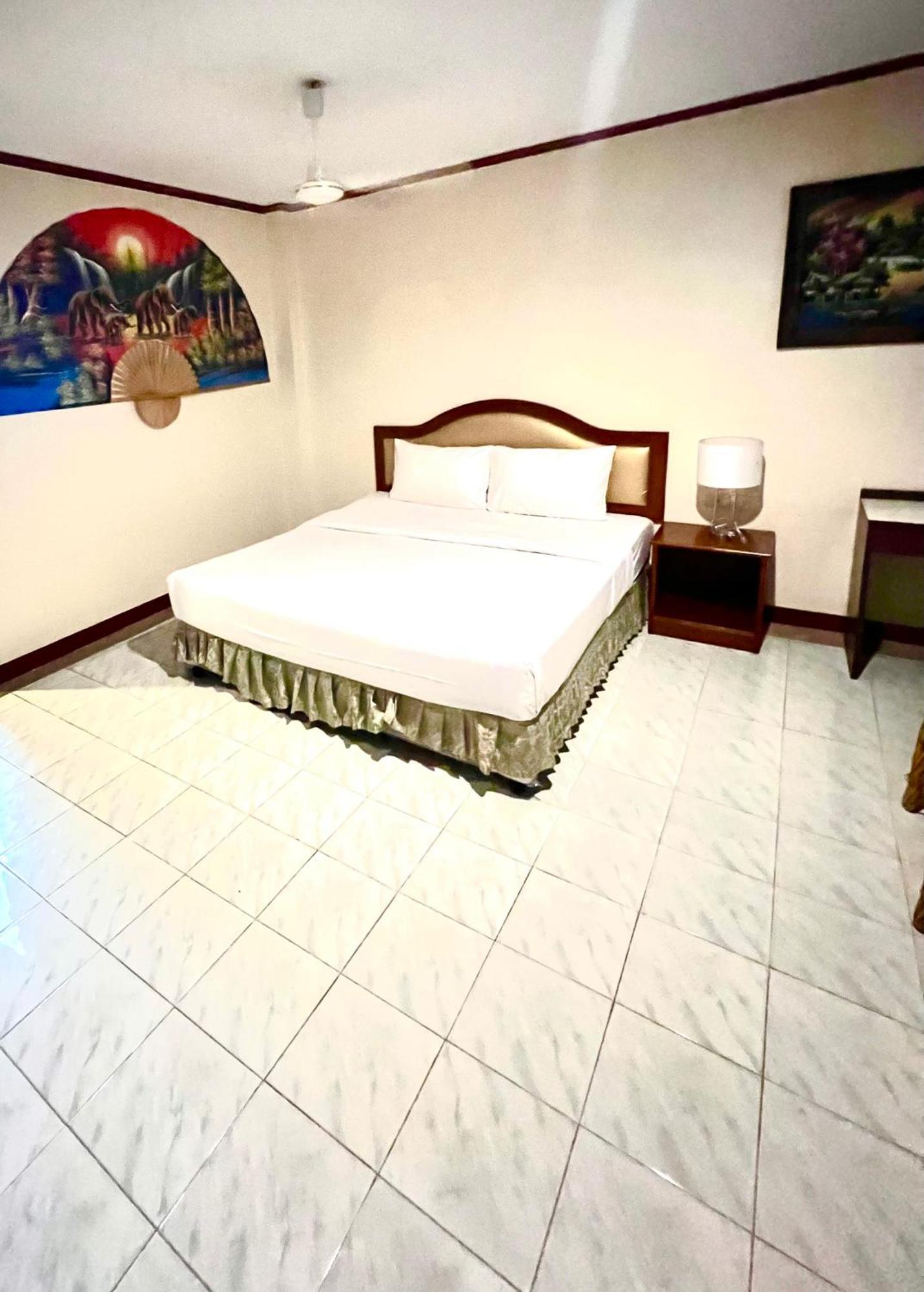 Lewiinski's Hotel Pattaya Zewnętrze zdjęcie